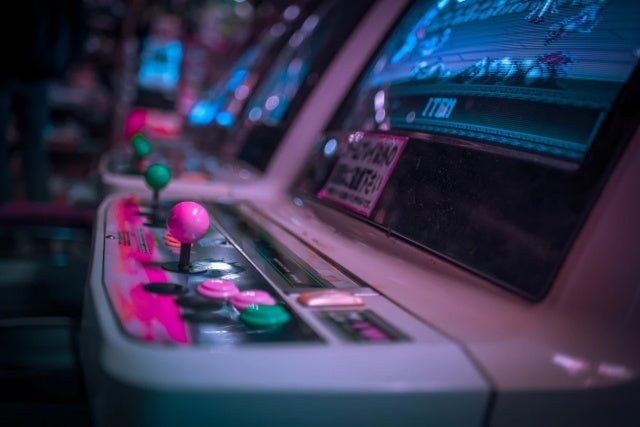 Button Mashing: Arcade Joysticks and Buttons Explained - BitCade UK